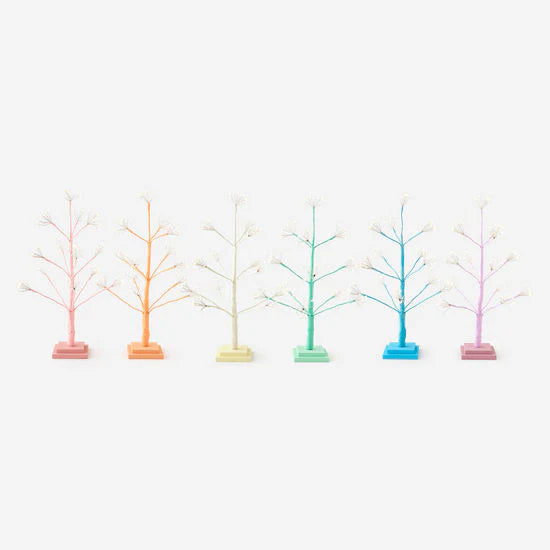 Star Burst Lighted LED Tree (24")