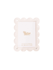 Mini Scalloped Frame Magnet