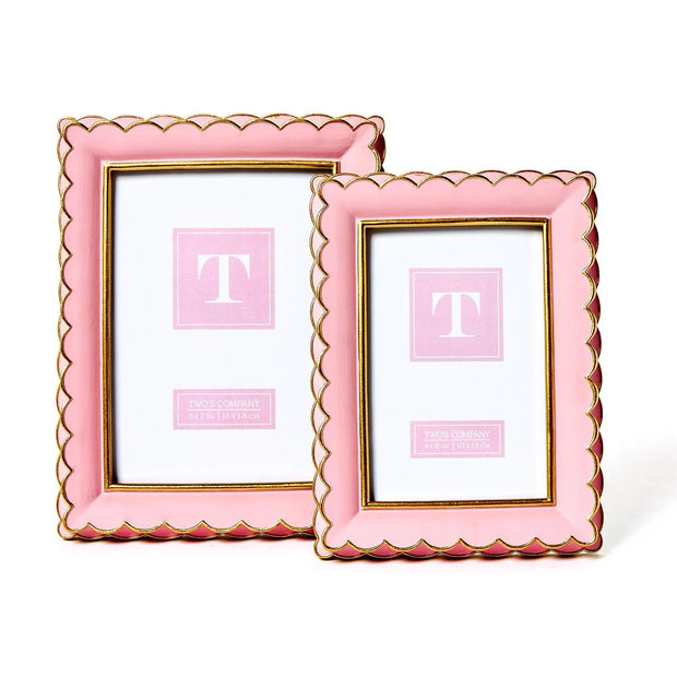 Pink Scalloped Gold Edge Frame